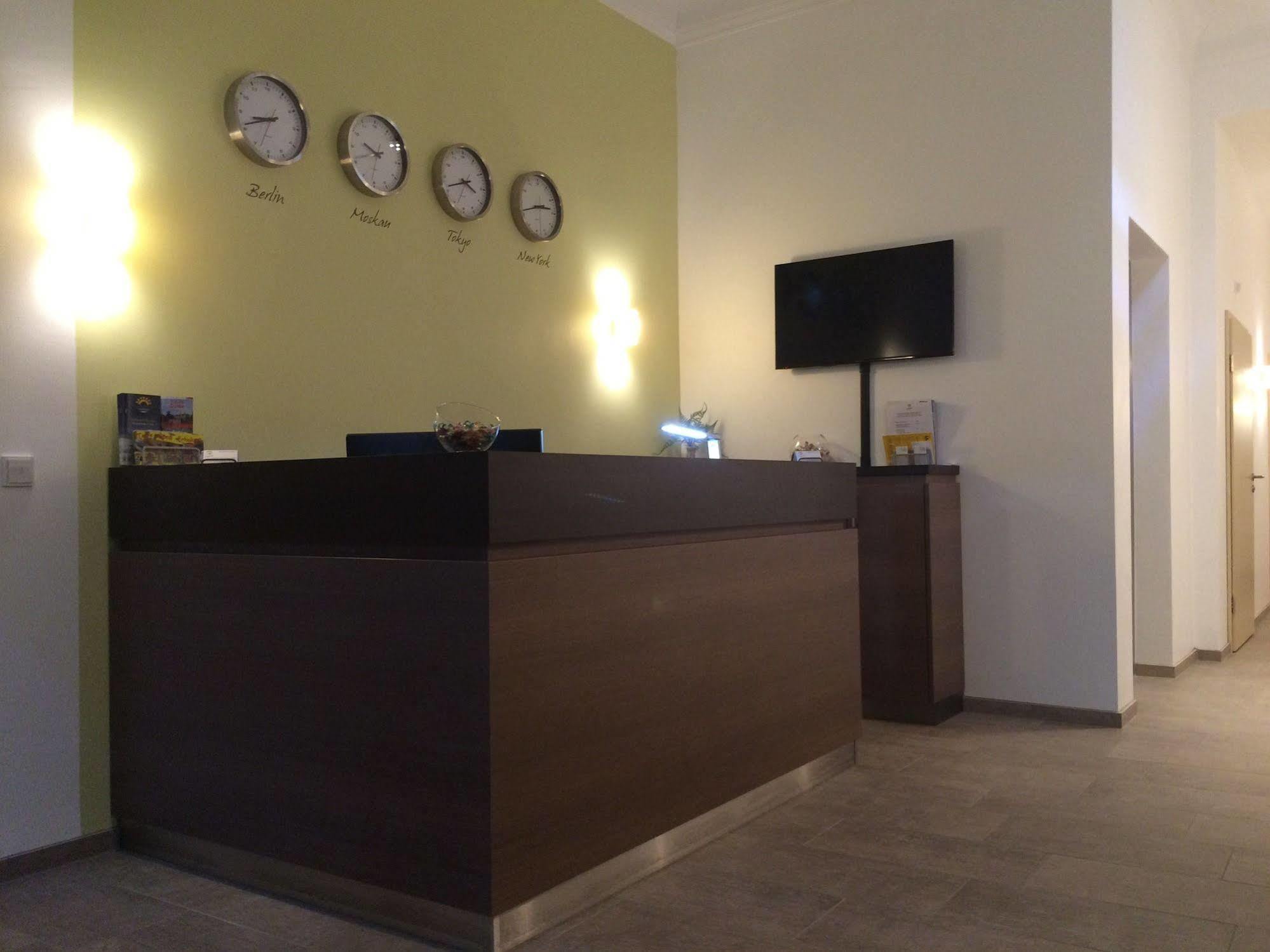 Appartements Am Kurpark Bad Pyrmont Luaran gambar
