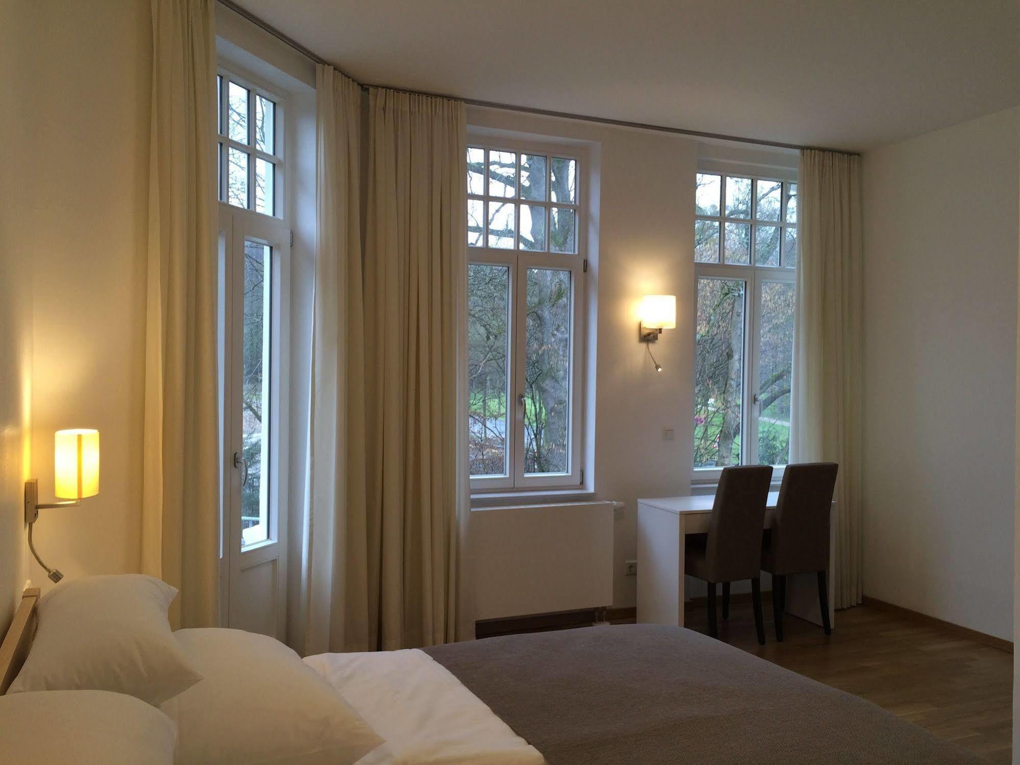 Appartements Am Kurpark Bad Pyrmont Luaran gambar