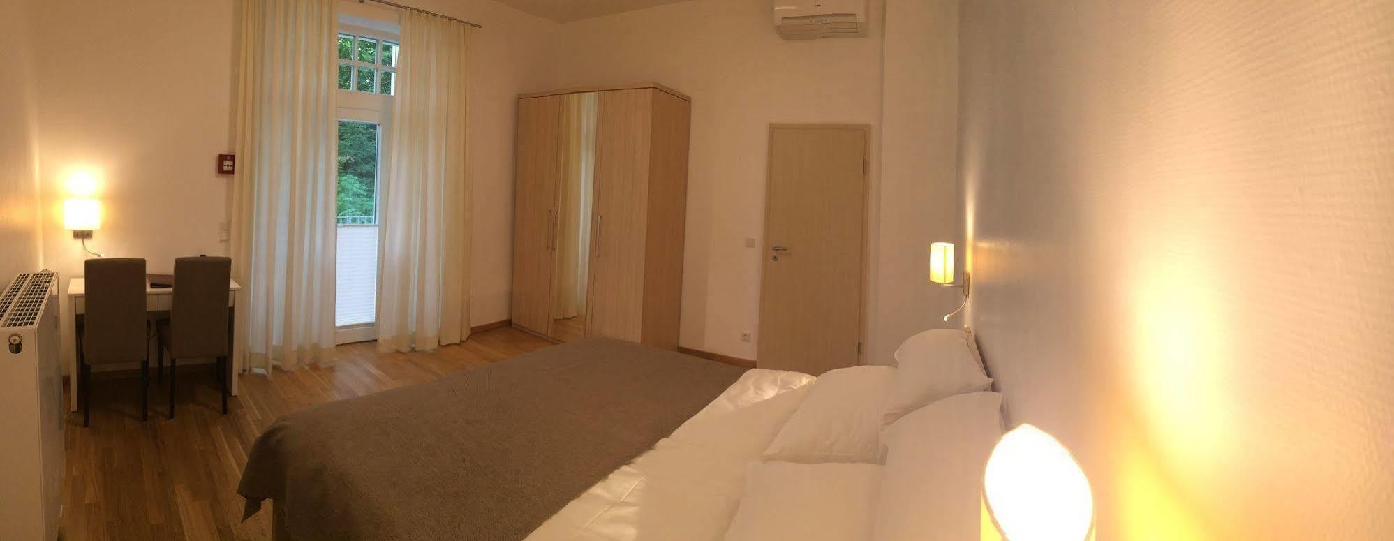 Appartements Am Kurpark Bad Pyrmont Luaran gambar